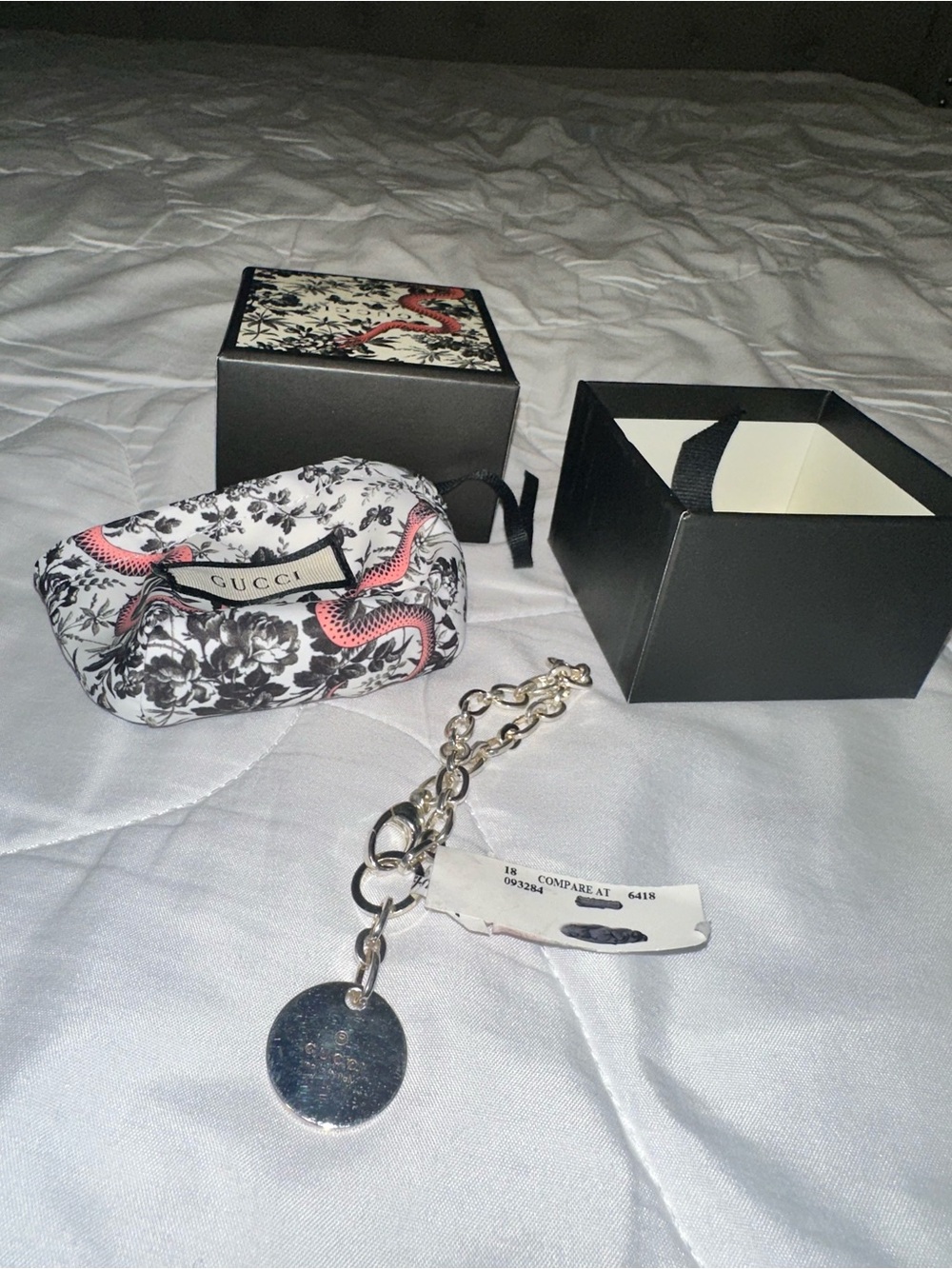 Gucci Silver Chain Charm Bracelet with Branded Snake Box -